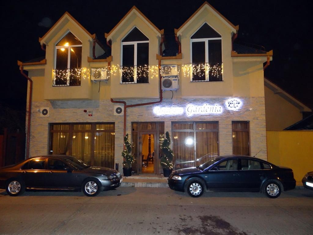 Vila Gardenia Otel Oradea Dış mekan fotoğraf