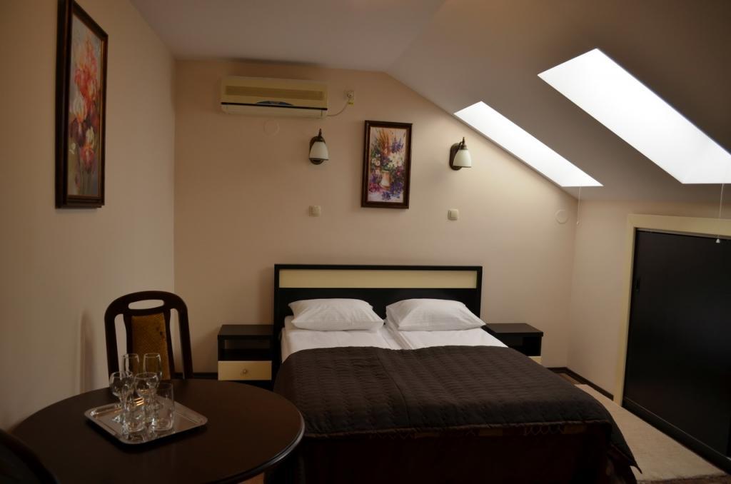 Vila Gardenia Otel Oradea Dış mekan fotoğraf